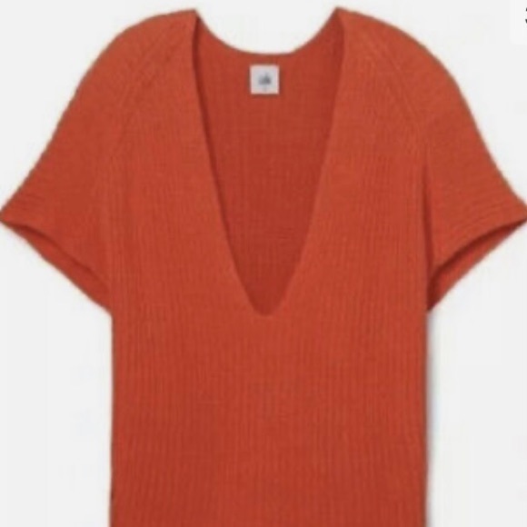 CAbi Ruby pullover, size medium, NWOT - Picture 5 of 5